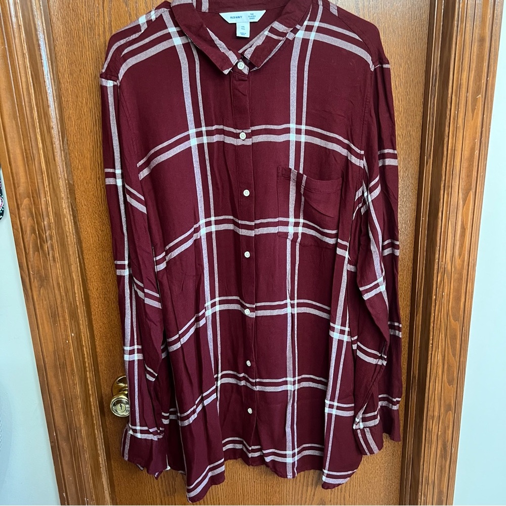 Old Navy Burgundy And White Plaid Flannel Shirt Size XXL Tall